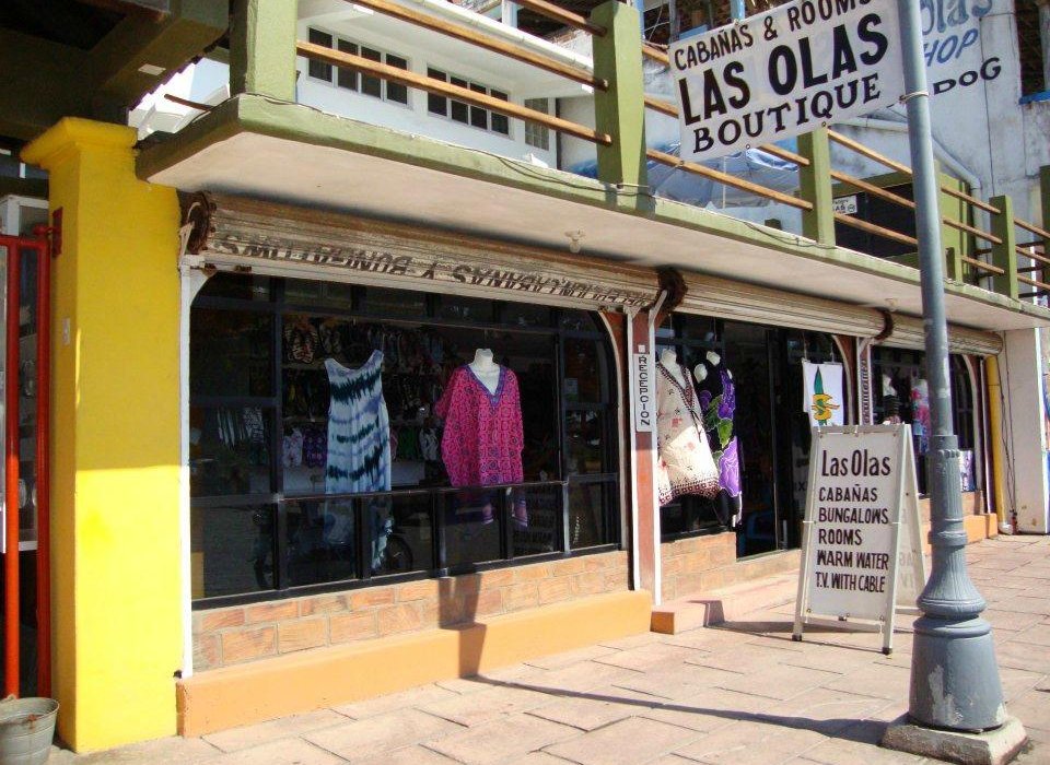 hotel las olas by null