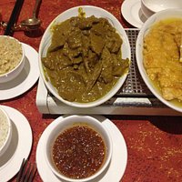 Nice Rendang and lemon chicken