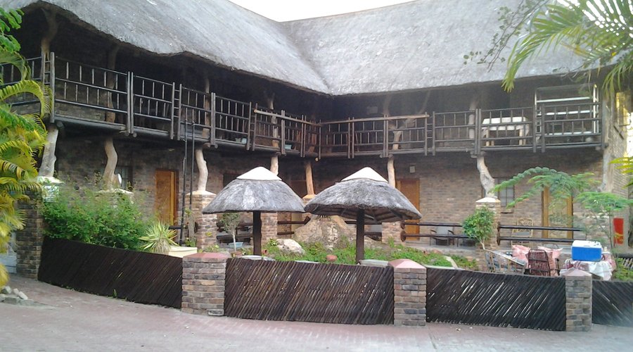 MAIN LODGE