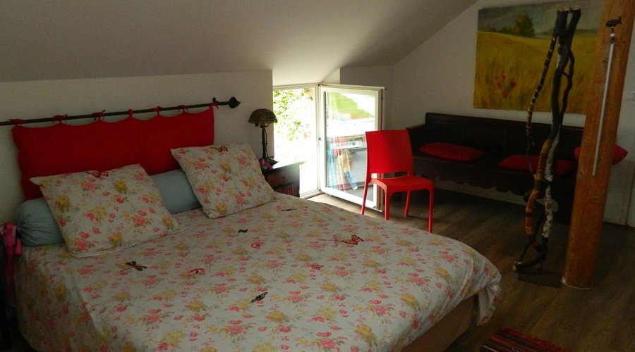 Upstairs bedroom - best room (IMO)