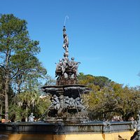Magnicent fountain at Praça Coronel Pedro Osório