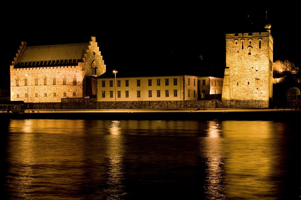 Bergenhus Fortress in Bergen - One of Norway's Oldest and Largest Fortresses  – Go Guides