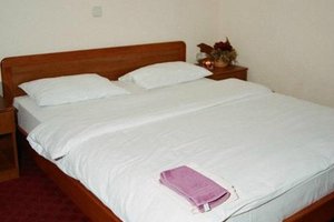 Room & Suite