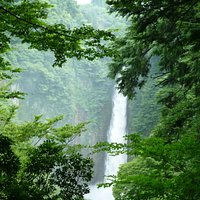 当日午前中まで3日間雨が降っていたので水量が多かった