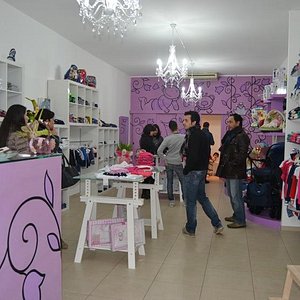 giardini naxos shopping mall mit isznak pinwormokkal