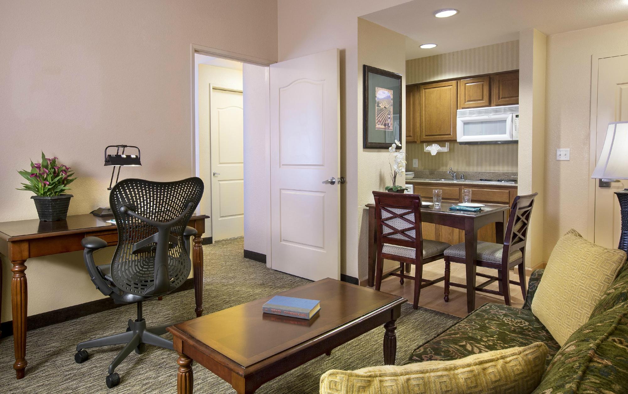 Hotel photo 13 of Homewood Suites by Hilton San Diego-Del Mar.