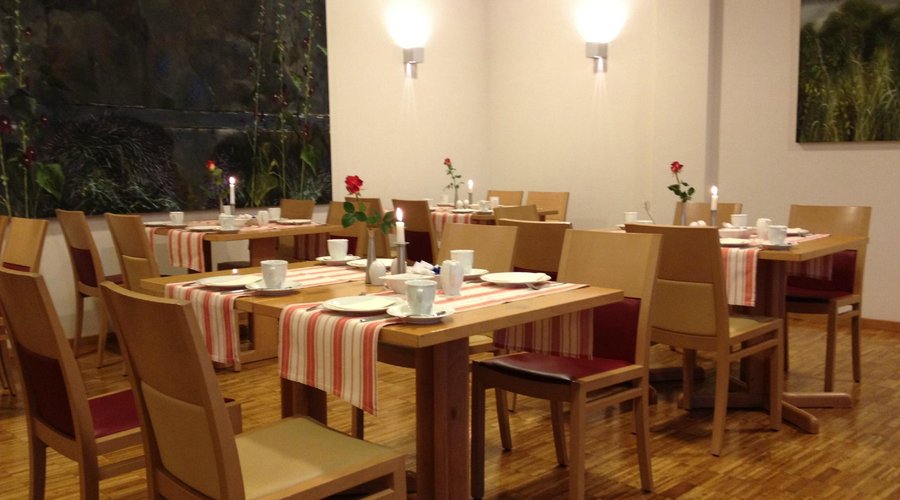 part of the breakfast room