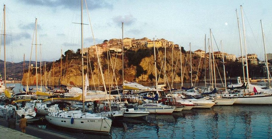 Porto Turistico di Agropoli www.portodiagropoli.com