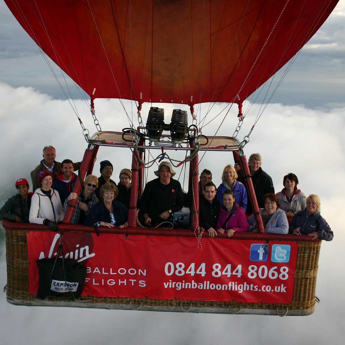 Uluru Defecte uitdrukken Virgin Balloon Flights - Bishop Auckland, Witton Castle - All You Need to  Know BEFORE You Go