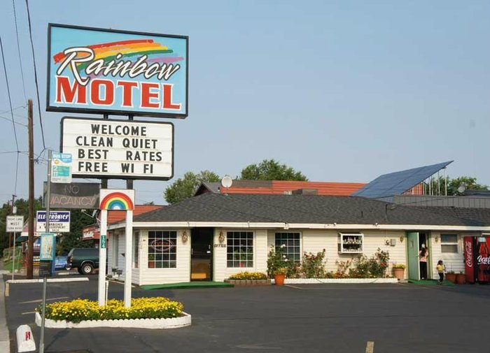 Rainbow Motel