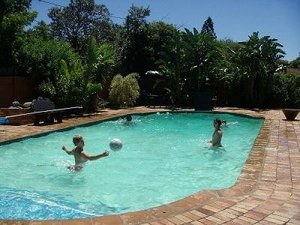 Pool & Beach