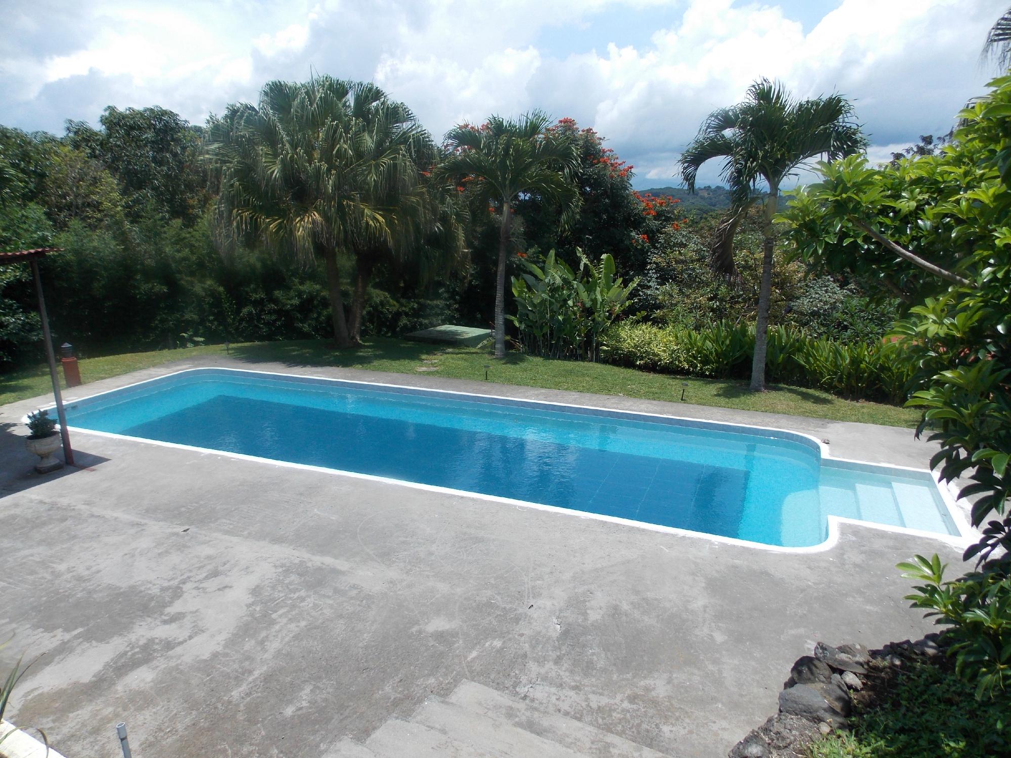 El Paraiso Verde B&B Pool: Pictures & Reviews - Tripadvisor