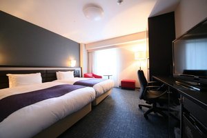 Room & Suite