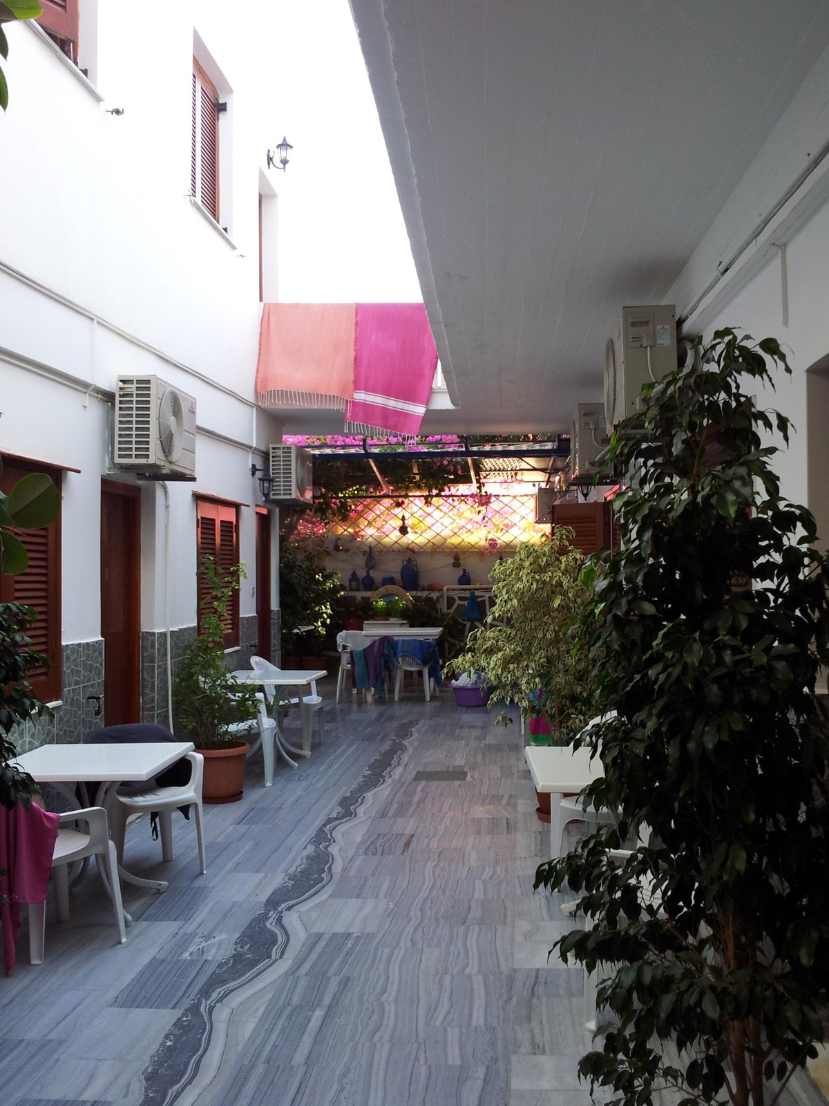 Hotel Eleftheria Rooms: Pictures & Reviews - Tripadvisor