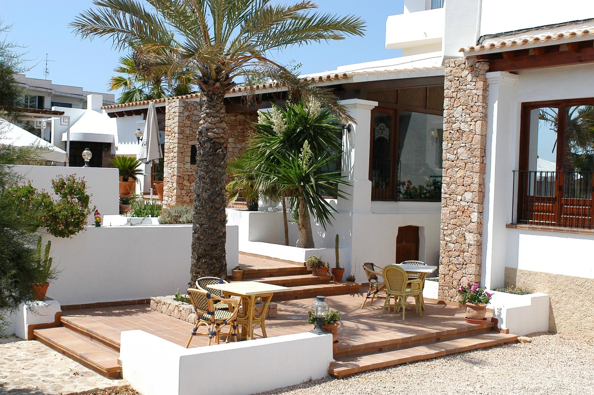 Hostal Illes Pitiüses by null