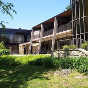 Rough River Dam State Resort Park Lodge