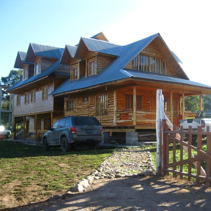 HOSPEDAJE CHARLIE HOUSE Prices Lodge Reviews  Oxapampa  Peru