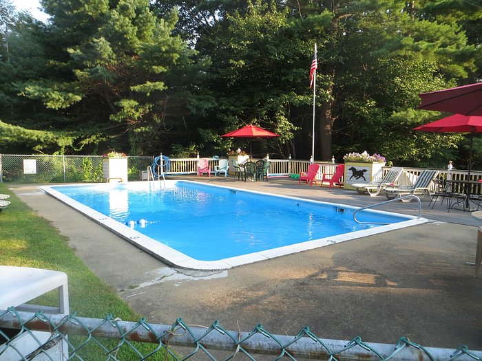 Dollhouse on Weirs Boulevard  WEIRS BEACH - WHERE LAKE WINNIPESAUKEE BEGINS