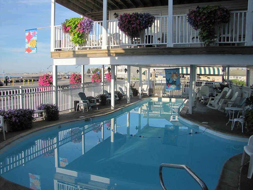 Experience Coastal Charm at the Atlantic Hotel in Hampton Beach, NH