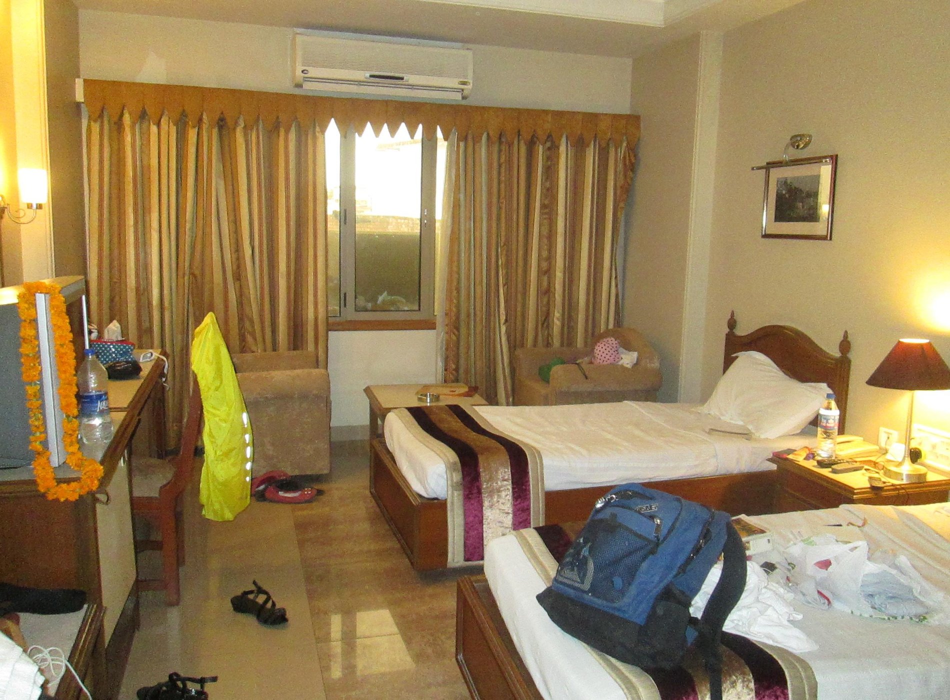 Hotel Pradeep by null