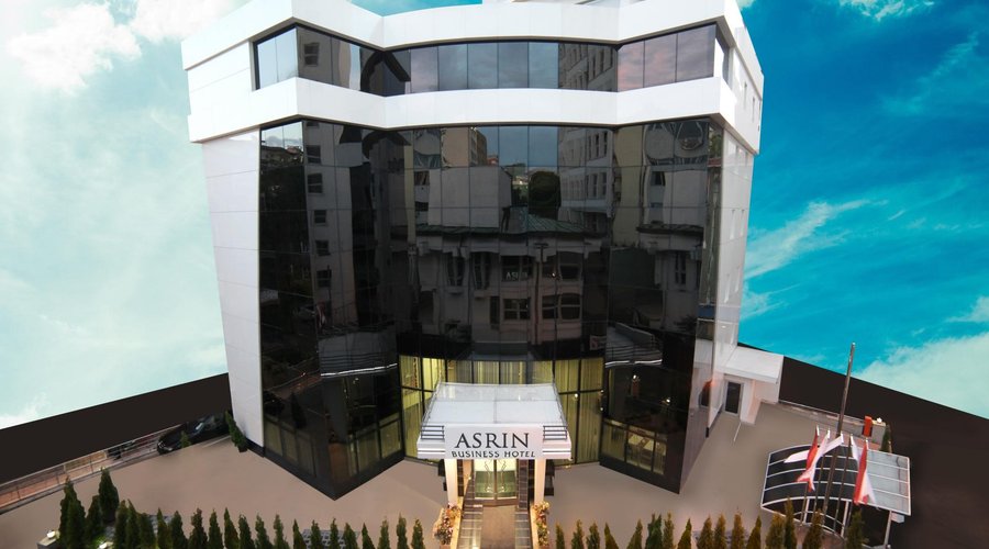 Otel & Açık Alanları