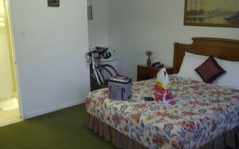 Queen room