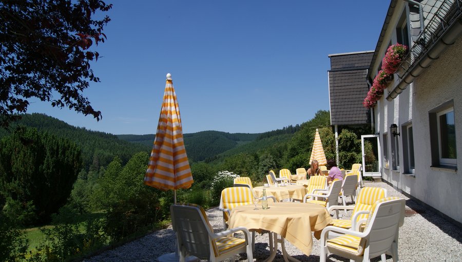 HOTEL HAUS AM SONNENHANG Prices & Reviews (Hilchenbach