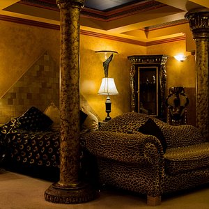 Luxor Room