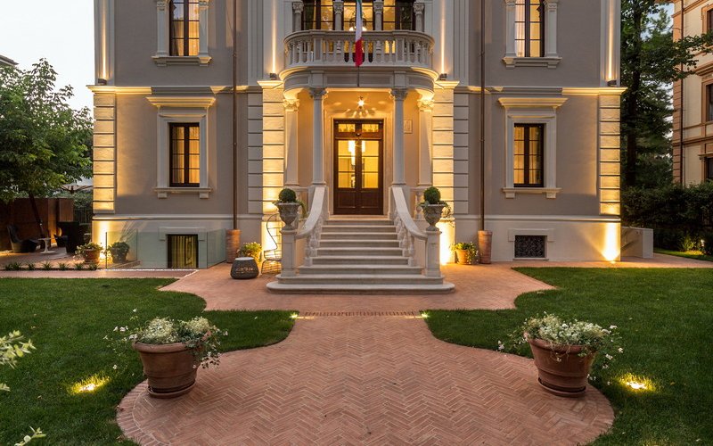 facciata relais tramonto