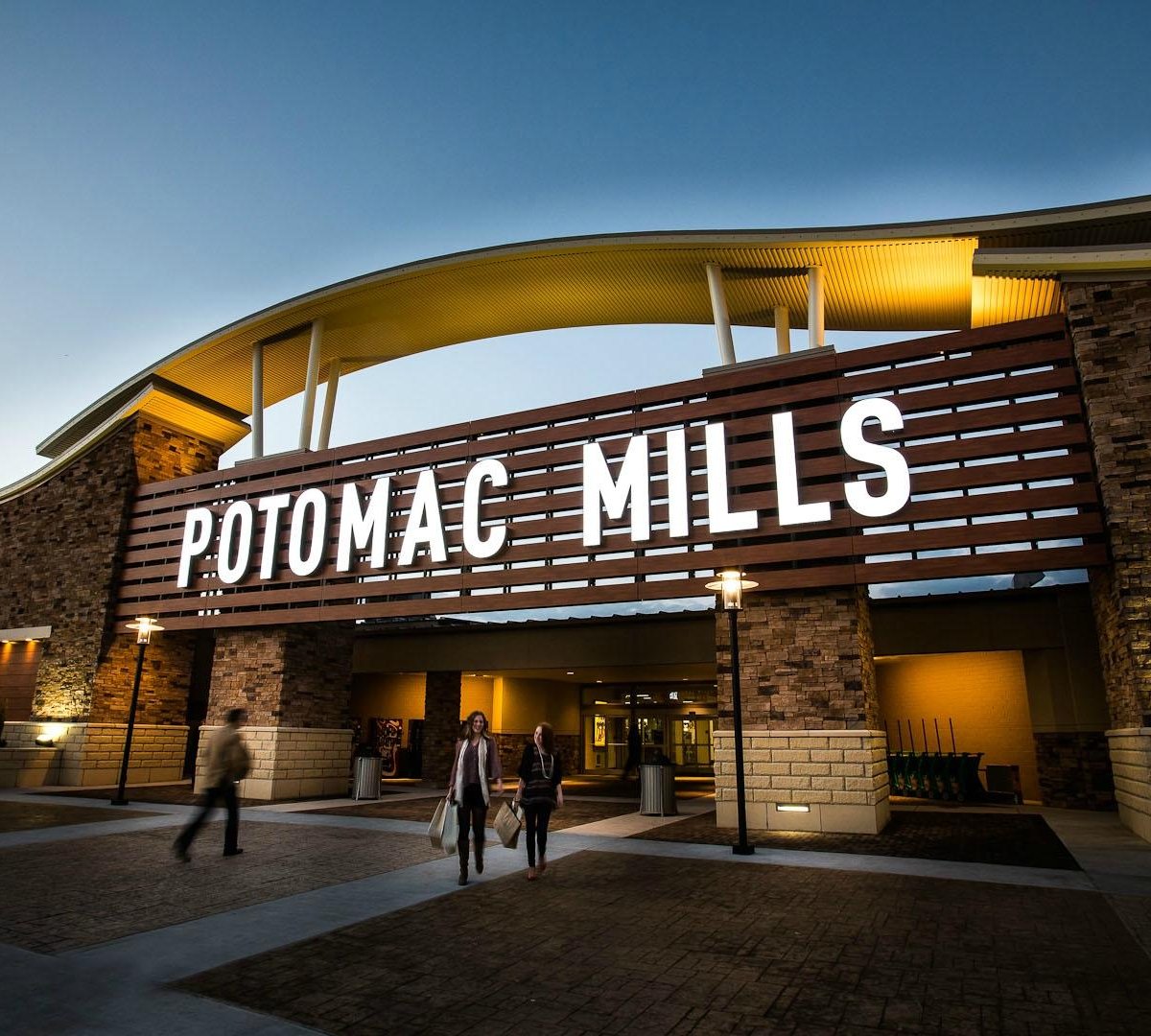 Potomac Mills (Woodbridge) - All You Need to Know BEFORE You Go