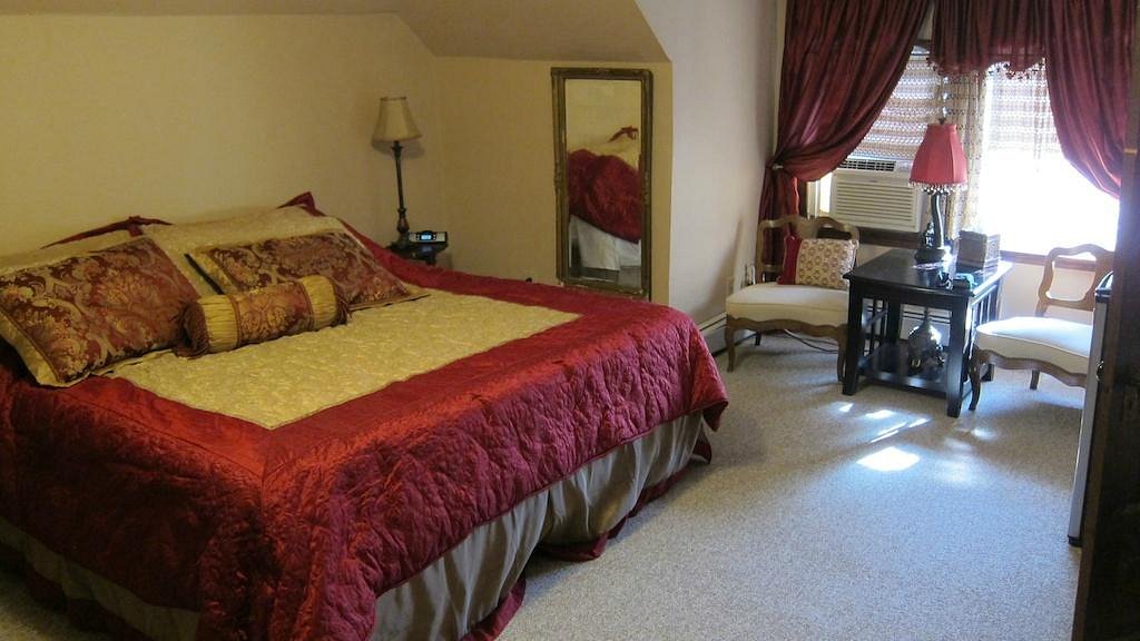 CONFLUENCE HOUSE BED & BREAKFAST Prices & B&B Reviews (PA)