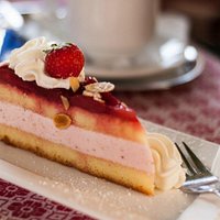 Strawberry cake