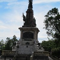 Monumento 20 de Febreo