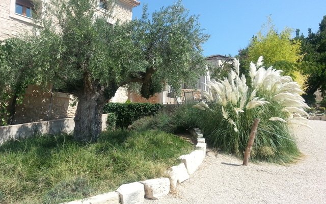 fachada alqueria del pilar