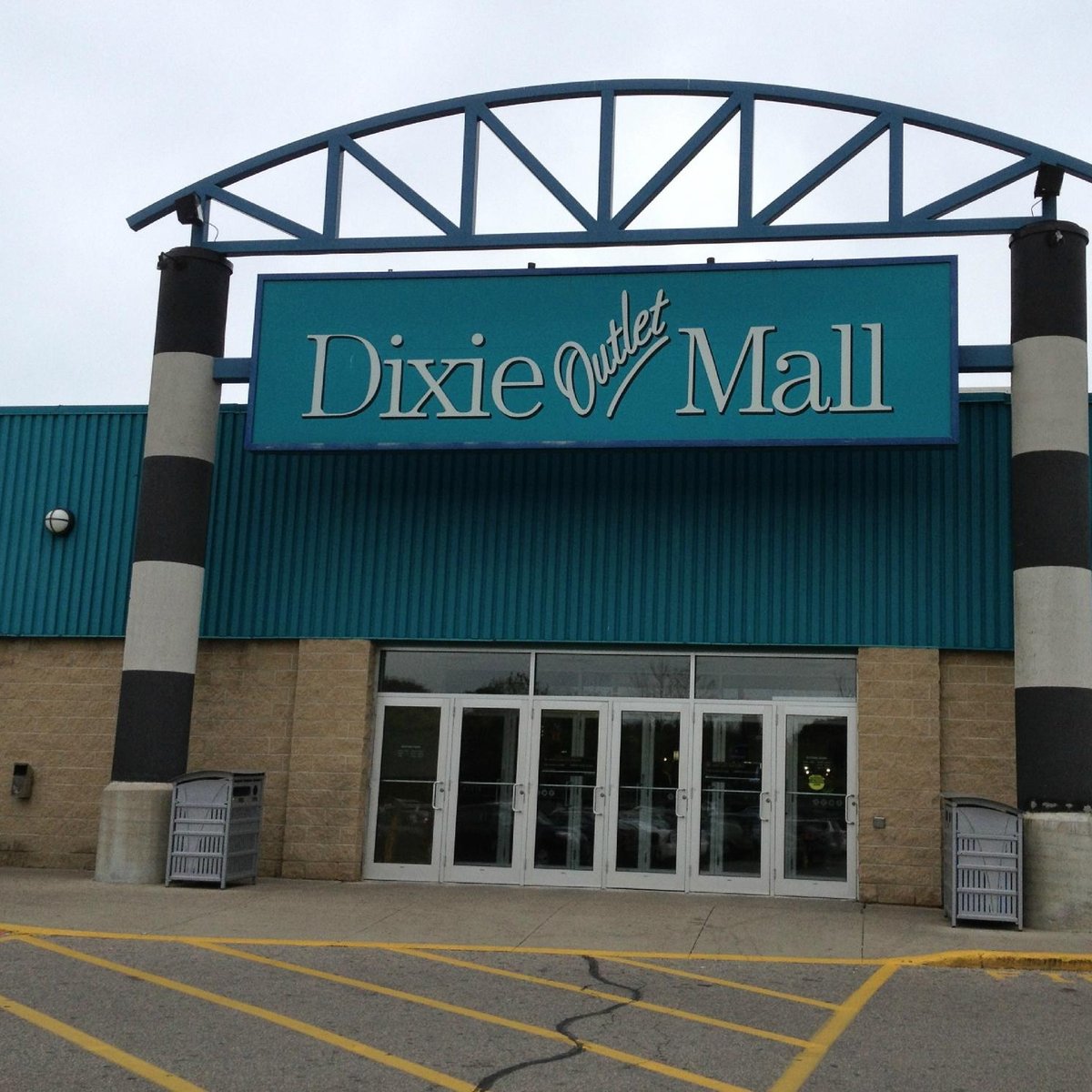 dixie-outlet-mall-mississauga-all-you-need-to-know-before-you-go