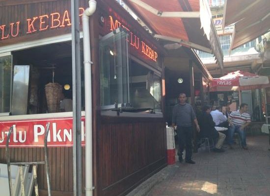 mutlu piknik