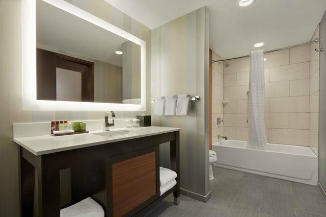 Hotel photo 19 of Embassy Suites by Hilton Knoxville West.