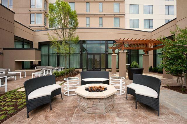 Hotel photo 39 of Embassy Suites by Hilton Knoxville West.
