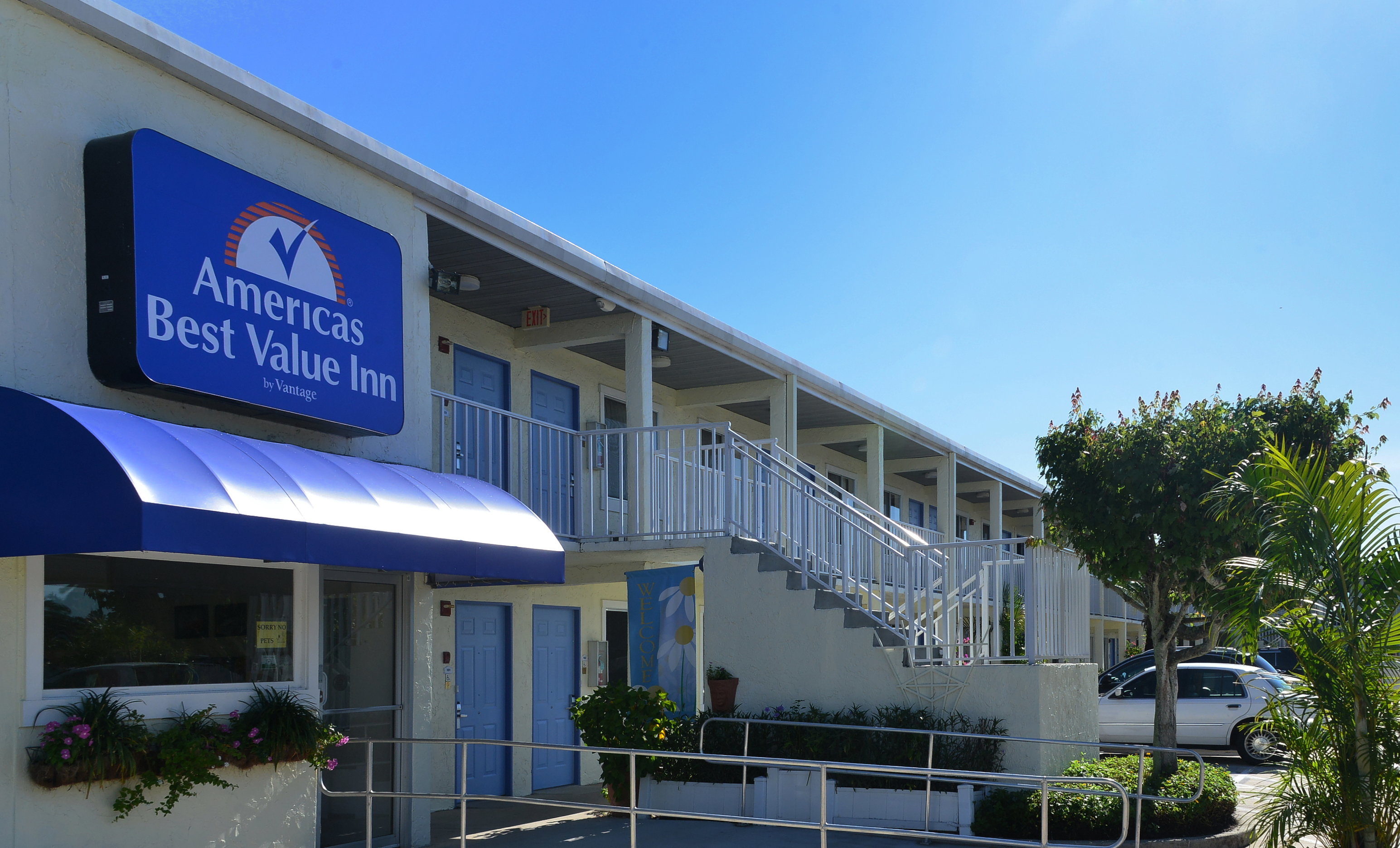 Hotel photo 16 of Americas Best Value Inn Bradenton Sarasota.
