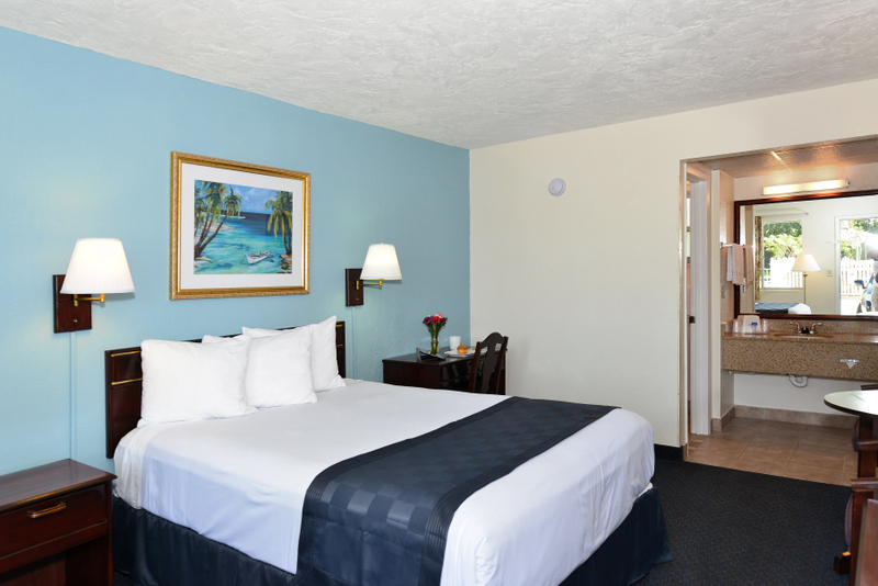 Hotel photo 18 of Americas Best Value Inn Bradenton Sarasota.