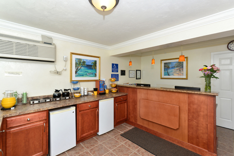 Hotel photo 10 of Americas Best Value Inn Bradenton Sarasota.