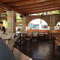the rock cafe