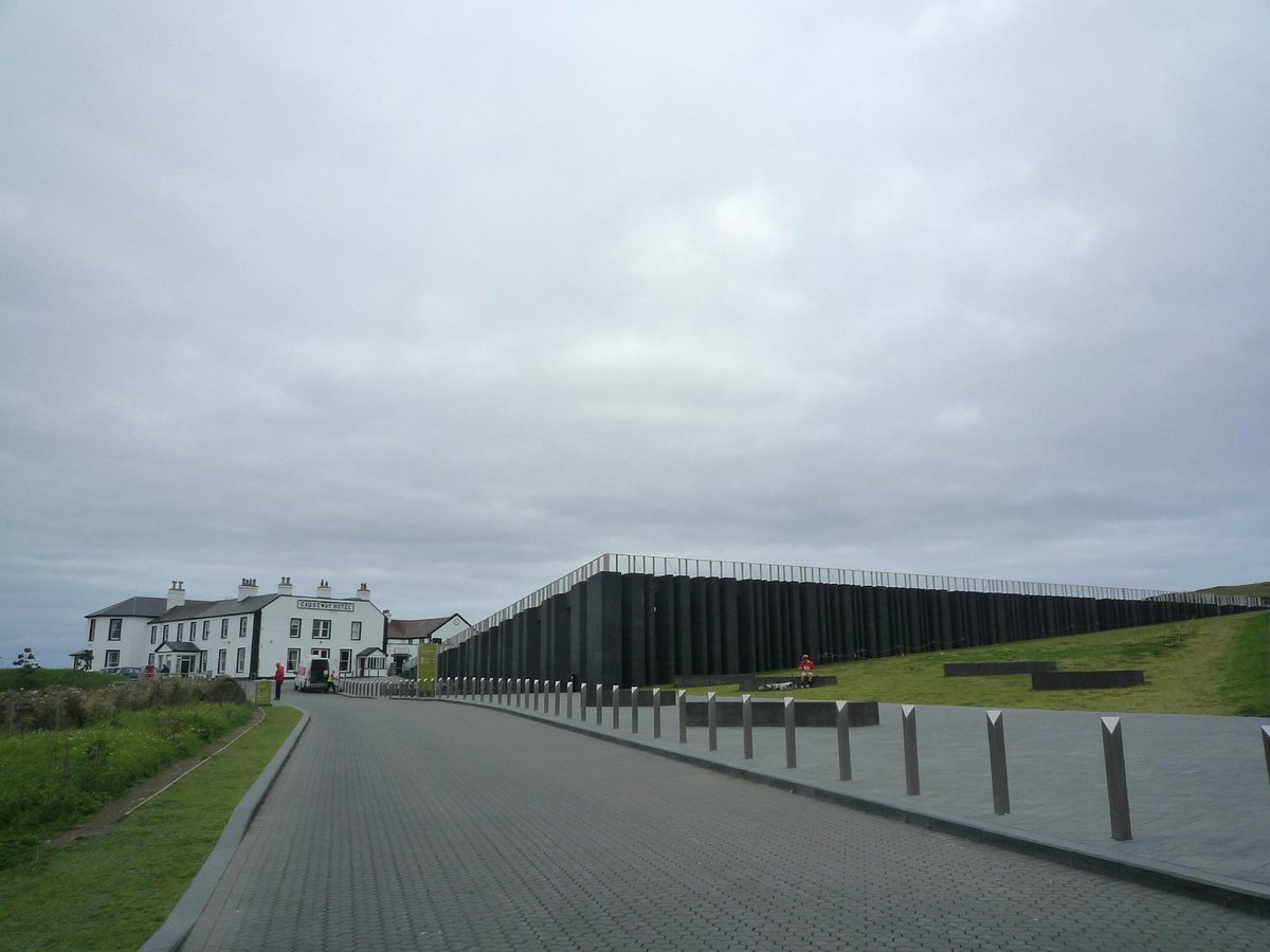 A Visitors Guide to the Giant’s Causeway
