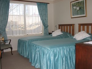 Room & Suite