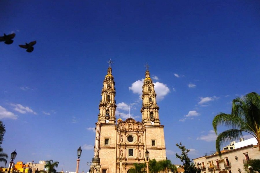 Catedral Basílica de Nuestra Señora de San Juan de los Lagos image