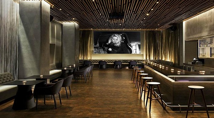 District M, the new Bar oat the Milford NYC in Times Square