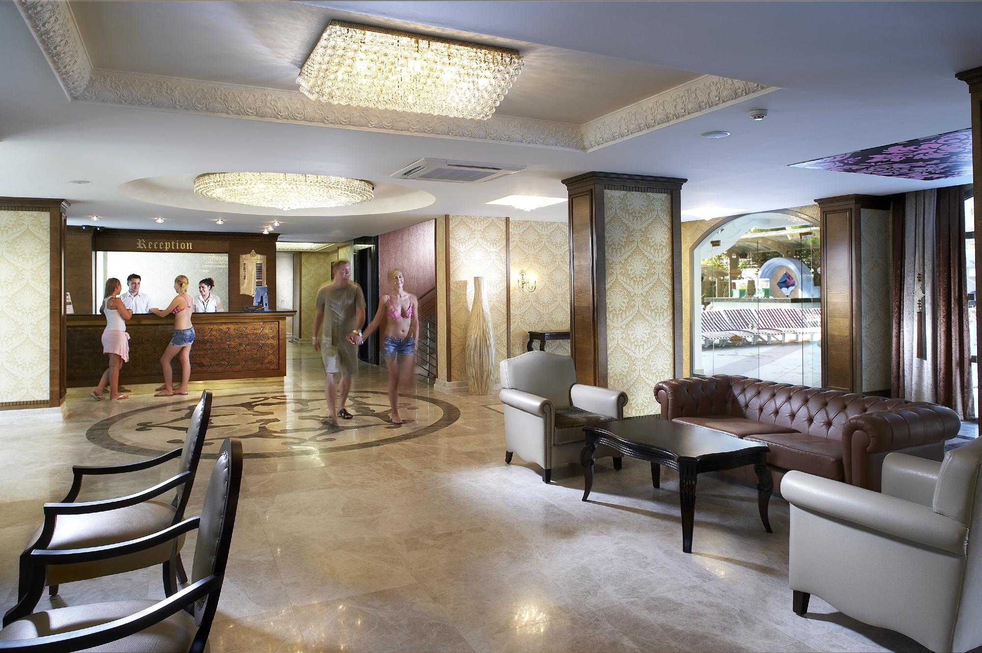 Hotel photo 8 of Emre Beach.