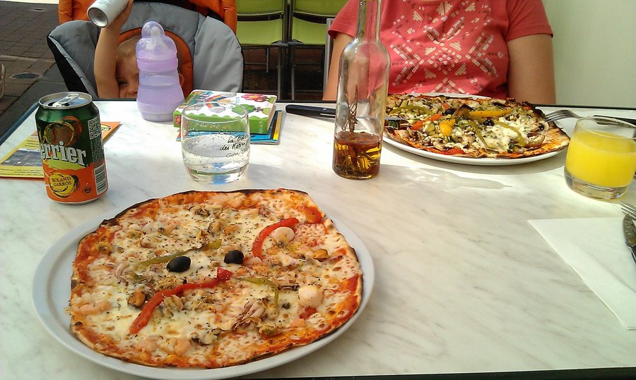 PIZZ AZZURRA, Fouras - Restaurant Reviews, Photos & Phone Number - Tripadvisor