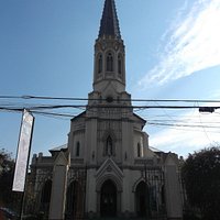 Santiago de Chile, Iglesia de Santa Filomena. Frontis, calle Santa Filomena 315.