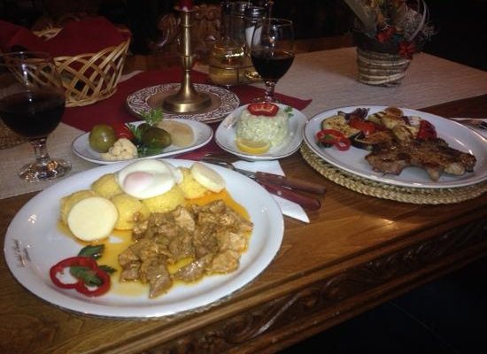 traditional Romanian food